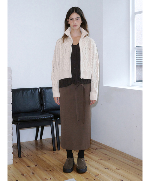 Kijun(キジュン)の「Cable Knit Zip-Up Ivory(カーディガン/ボレロ・レディース・その他・MEDIUM/SMALL)」の4枚目の写真