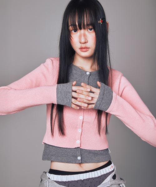 YOUHEE(ユヒ)の「LAYERED CARDIGAN PINK(カーディガン/ボレロ・レディース・その他・SMALL/MEDIUM)」の1枚目の写真