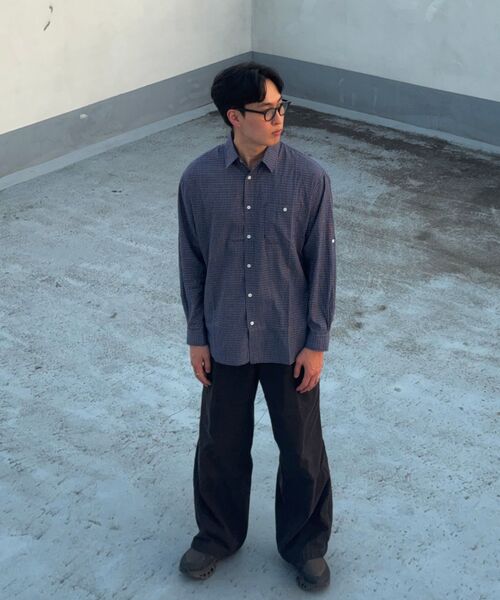 XERO(ゼロ)の「マルチギンガムロールアップシャツ(シャツ/ブラウス・レディース・アイボリー/ネイビー・MEDIUM/LARGE)」の12枚目の写真