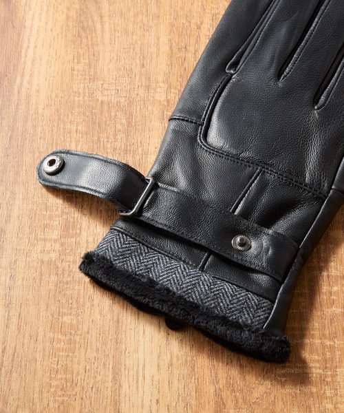 SETUP7(セットアップセブン)の「【SETUP7】羊革カットレザー手袋 スマホ対応/裏ボア WINGI(手袋・メンズ・ブラック/ネイビー・FREE)」の3枚目の写真