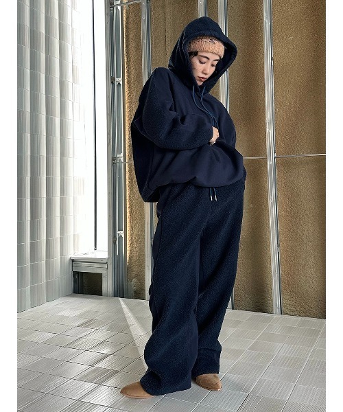 ELCHELE(エルチェレ)の「BOA FRENCHTERRY WIDE PANTS(スウェットパンツ・レディース・ホワイト/ネイビー・38/36)」の11枚目の写真