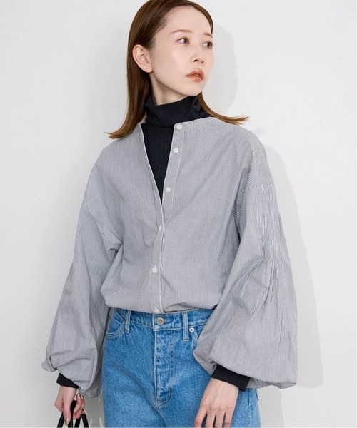 SLOBE IENA（スローブイエナ）の「《WEB限定/追加》ピンタックバルーンスリーブブラウス（シャツ/ブラウス・レディース・ホワイト/ブルー/チャコールグレー・FREE）」の8枚目の写真