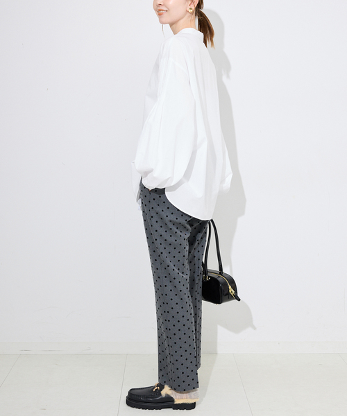 SLOBE IENA（スローブイエナ）の「《WEB限定/追加》ピンタックバルーンスリーブブラウス（シャツ/ブラウス・レディース・ホワイト/ブルー/チャコールグレー・FREE）」の21枚目の写真