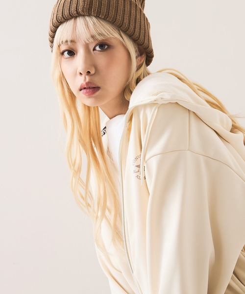 CONVERSE(コンバース)の「【CONVERSE/コンバース】裏シャギー フルジップ パーカー(パーカー・レディース・ブラウン/アイボリー/ブラック・MEDIUM/X-LARGE/LARGE)」の8枚目の写真