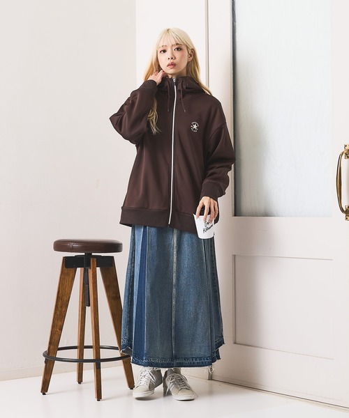 CONVERSE(コンバース)の「【CONVERSE/コンバース】裏シャギー フルジップ パーカー(パーカー・レディース・ブラウン/アイボリー/ブラック・MEDIUM/X-LARGE/LARGE)」の17枚目の写真