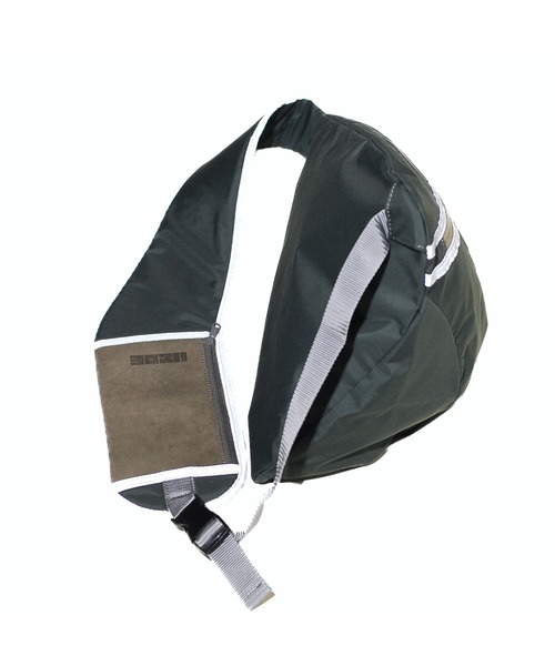 yorozu（ヨロズ）の「yorozu ARMS SASH SHOULDER ARCHIVE EDITION (111Y120)（ショルダーバッグ・メンズ・グレー系その他/ブラック・FREE）」の12枚目の写真