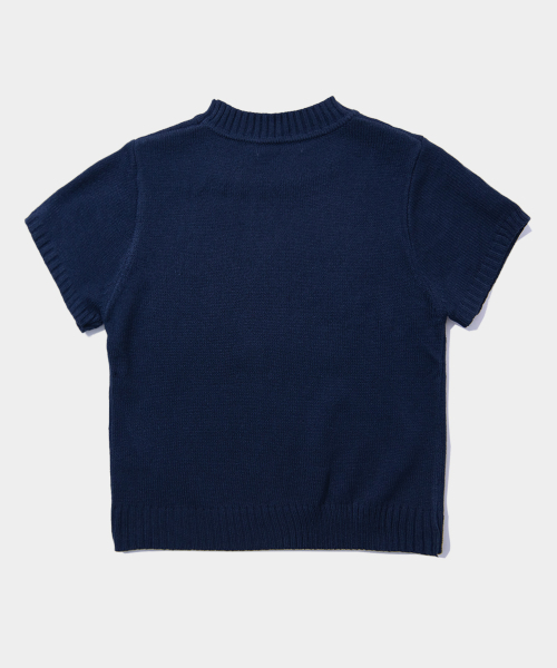 PLACE STUDIO（プレイススタジオ）の「ベーシックロゴセミクロップスリムフィットラウンドネック半袖ニットトップ _ 3COLOR（ニット/セーター・レディース・アイボリー/ベージュ/ネイビー・FREE）」の4枚目の写真