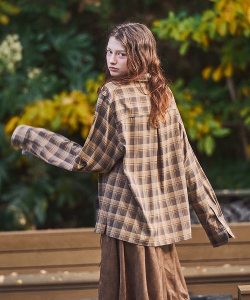 CASPER JOHN(キャスパージョン)の「Retro check shirts/レトロチェックシャツ(シャツ/ブラウス・メンズ・ベージュ/ピンク/グリーン・X-SMALL/SMALL/MEDIUM/LARGE)」の4枚目の写真