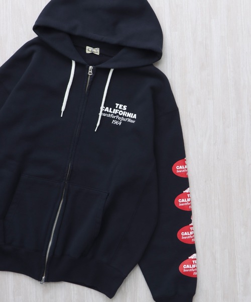 The Endless Summer（エンドレスサマー）の「TES OVAL LOGO SWEAT ZIP PARKA / スウェットパーカー（パーカー・メンズ・ネイビー/グレー/ブラック・X-LARGE/LARGE/MEDIUM/SMALL）」の3枚目の写真