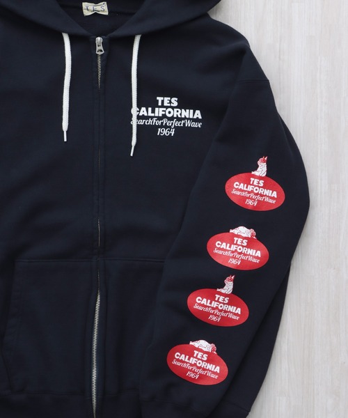 The Endless Summer（エンドレスサマー）の「TES OVAL LOGO SWEAT ZIP PARKA / スウェットパーカー（パーカー・メンズ・ネイビー/グレー/ブラック・X-LARGE/LARGE/MEDIUM/SMALL）」の14枚目の写真