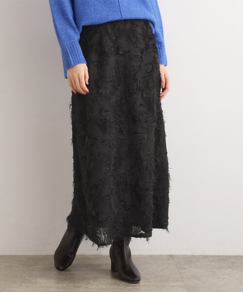 grove（グローブ）の「纏うだけで気分が華やぐ　主役級シャギースカート（スカート・レディース・ブラック/アイボリー・02/03/01/05/04）」の7枚目の写真