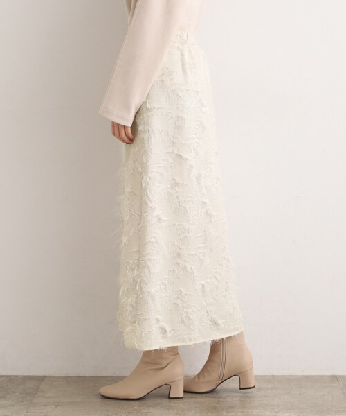 grove（グローブ）の「纏うだけで気分が華やぐ　主役級シャギースカート（スカート・レディース・ブラック/アイボリー・02/03/01/05/04）」の12枚目の写真