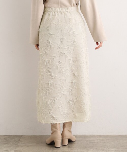 grove（グローブ）の「纏うだけで気分が華やぐ　主役級シャギースカート（スカート・レディース・ブラック/アイボリー・02/03/01/05/04）」の13枚目の写真