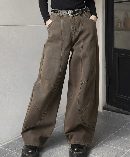 SPINNS（スピンズ）の「今っぽ“立体ボリューム”が可愛い★バルーンパンツ（その他パンツ・レディース・ブラック/カーキ/ブラウン・M/S）」の3枚目の写真