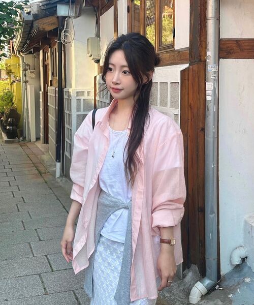 HANE（ハネ）の「テンセルストライプシアシャツ_Shy Pink（シャツ/ブラウス・レディース・その他・SMALL/MEDIUM）」の2枚目の写真