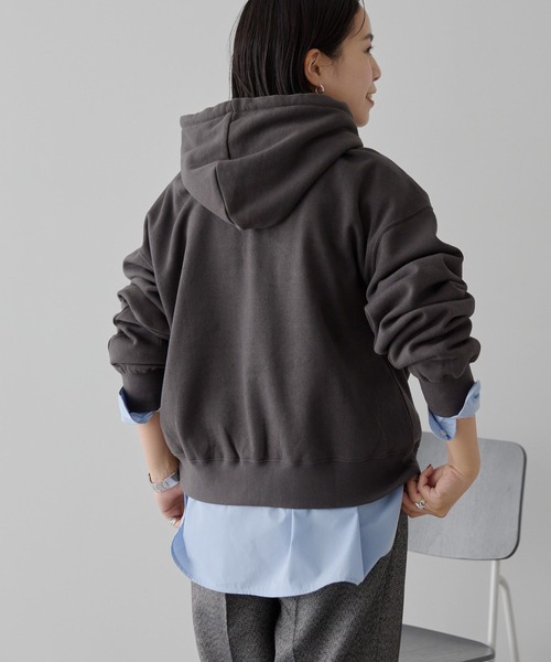 AMERICAN HOLIC(アメリカンホリック)の「刺繍ロゴ裏起毛パーカー(スウェット・レディース・チャコールグレー/グレー系その他・M/L)」の6枚目の写真