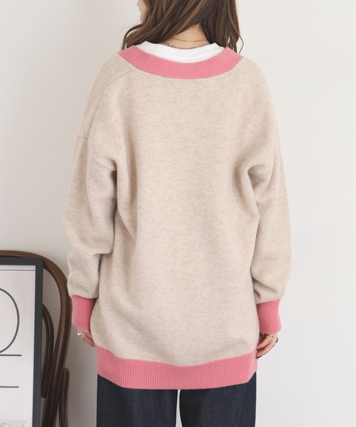 EGLANTINE(エグランティーヌ)の「EGLANTINE ウール100%Vネックニットカーディガン(カーディガン/ボレロ・レディース・チャコールグレー/オフホワイト/ブラック/ベージュ・38)」の7枚目の写真
