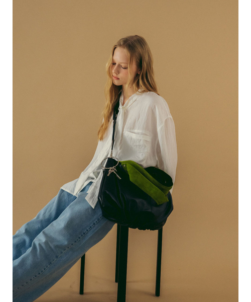 OMNIPOTENT（オムニポテント）の「Fleur Hobo Bag Set ( Oval Metal Keyring Included ) _5Colors（ショルダーバッグ・レディース・ブラック/ブラウン/グリーン/カーキブラウン/ベージュ・FREE）」の10枚目の写真