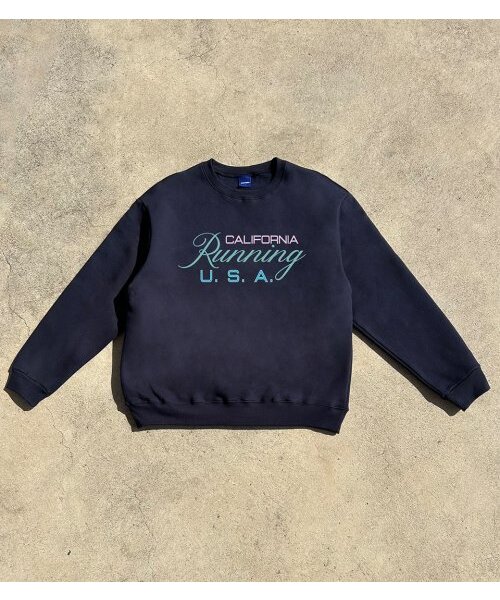 STAFF ONLY(スタッフオンリー)の「RUNNING SWEATSHIRTS (NAVY)(スウェット・メンズ・その他・SMALL/MEDIUM/LARGE)」の1枚目の写真