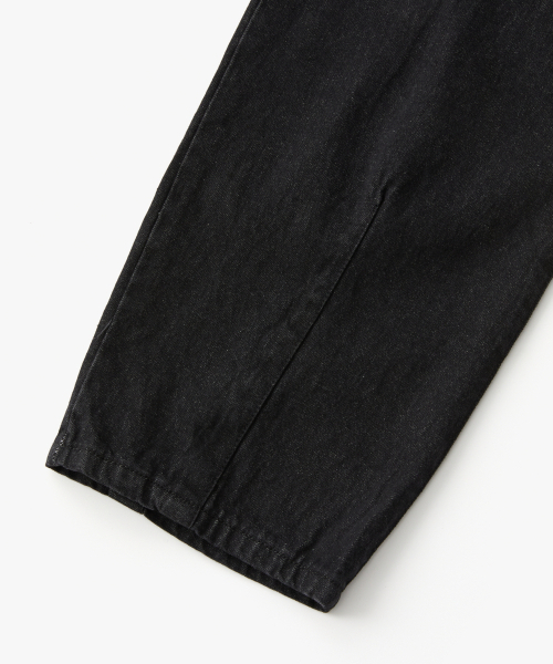 COFWI(コフウィー)の「ピンタックデニムパンツブラック(デニムパンツ・メンズ・その他・1(S)/2(M)/3(L))」の8枚目の写真