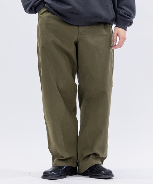 HANES（ヘインズ）の「【3】〔HANES/ヘインズ〕ワイドフィット ノータック チノパンツ（チノパンツ・メンズ・ブラック/カーキ/ベージュ・MEDIUM/LARGE/X-LARGE）」の3枚目の写真