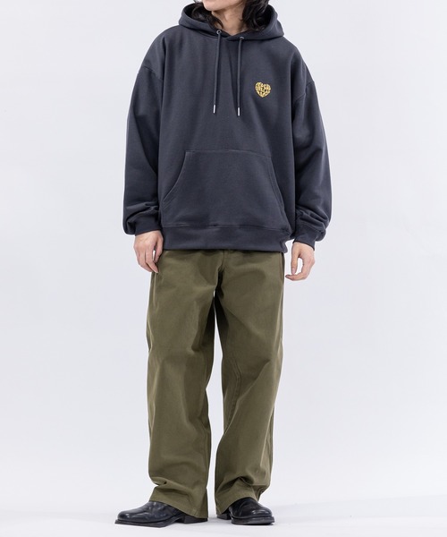HANES(ヘインズ)の「【3】〔HANES/ヘインズ〕ワイドフィット ノータック チノパンツ(チノパンツ・メンズ・ブラック/カーキ/ベージュ・MEDIUM/LARGE/X-LARGE)」の22枚目の写真