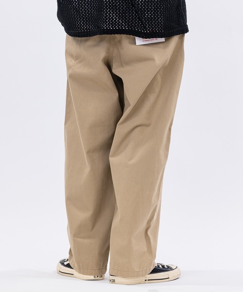 HANES（ヘインズ）の「【3】〔HANES/ヘインズ〕ワイドフィット ノータック チノパンツ（チノパンツ・メンズ・ブラック/カーキ/ベージュ・MEDIUM/LARGE/X-LARGE）」の15枚目の写真