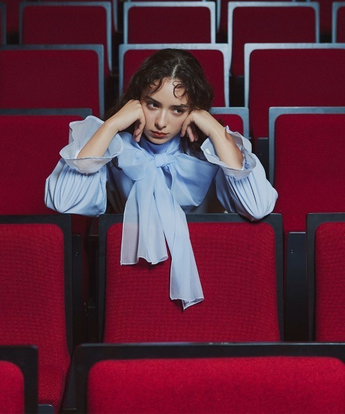 Callarus(カラルス)の「<単品>前後2WAYオーガンジーリボン付き袖フリルブロードブラウス〔Callarus〕(シャツ/ブラウス・レディース・サックスブルー/ブラック/オフホワイト・S/M/L/LL/3L)」の21枚目の写真