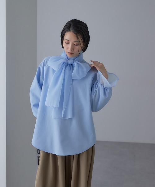 Callarus(カラルス)の「<単品>前後2WAYオーガンジーリボン付き袖フリルブロードブラウス〔Callarus〕(シャツ/ブラウス・レディース・サックスブルー/ブラック/オフホワイト・S/M/L/LL/3L)」の5枚目の写真