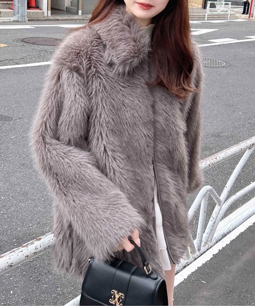 INGNI（イング）の「ステンカラーエコファーミドル丈コート（ブルゾン・レディース・ブラウン系8/アイボリー系・M）」の15枚目の写真