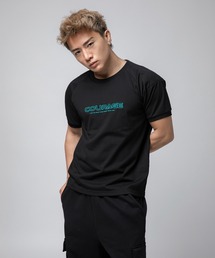 VANQUISH（ヴァンキッシュ）の「VANQUISH / ヴァンキッシュ Courage Embroidery Shoulder Pads 半袖Tシャツ（Tシャツ/カットソー）」
