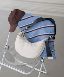 BAYFLOW | [500mlボトルも入る]ロングベルトハーフムーンショルダー(ショルダーバッグ)