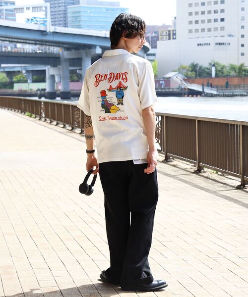 BEN DAVIS(ベンデイビス)の「【BEN DAVIS(ベンデイビス)】SOUVENIR EMB O/C SHIRT / 半袖 シャツ 刺繍 オープンカラー ヴィンテージライク(シャツ/ブラウス・メンズ・オフホワイト/ブラック/ピンク・MEDIUM/LARGE/X-LARGE)」の6枚目の写真