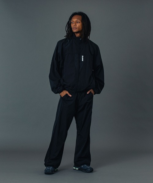 XLARGE(エクストララージ)の「NYLON TRACK JACKET(ナイロンジャケット・メンズ・ブラック/グレー/オリーブ・XL/L/M/S)」の4枚目の写真