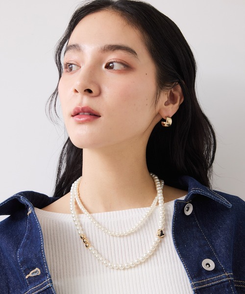 VIS（ビス）の「2WAYロングパールネックレス（ネックレス・レディース・ホワイト・FREE）」の4枚目の写真