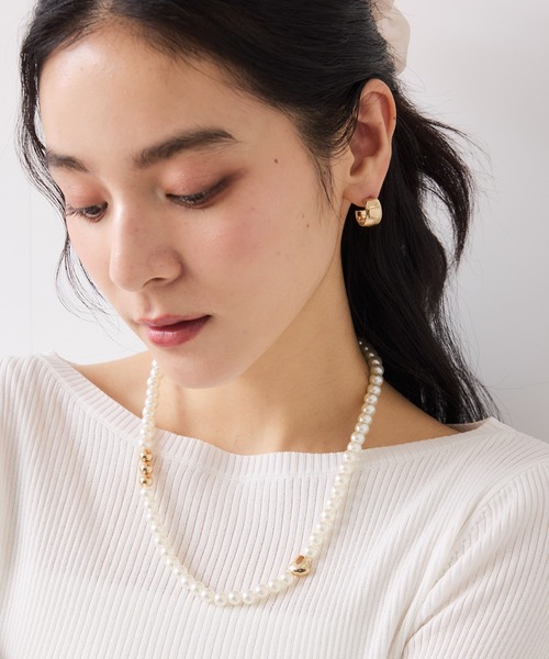 VIS（ビス）の「2WAYロングパールネックレス（ネックレス・レディース・ホワイト・FREE）」の2枚目の写真