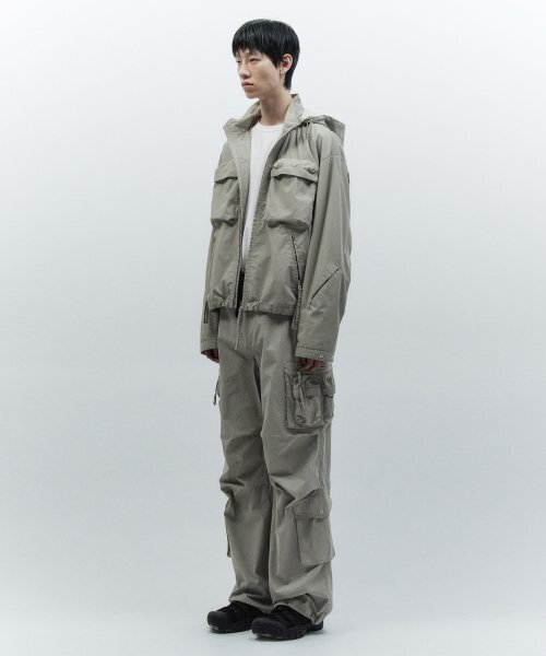 INSILENCE(インサイロンス)の「ピグメントユーティリティジャンパー GREY BEIGE(その他アウター・レディース・その他・M/S)」の3枚目の写真
