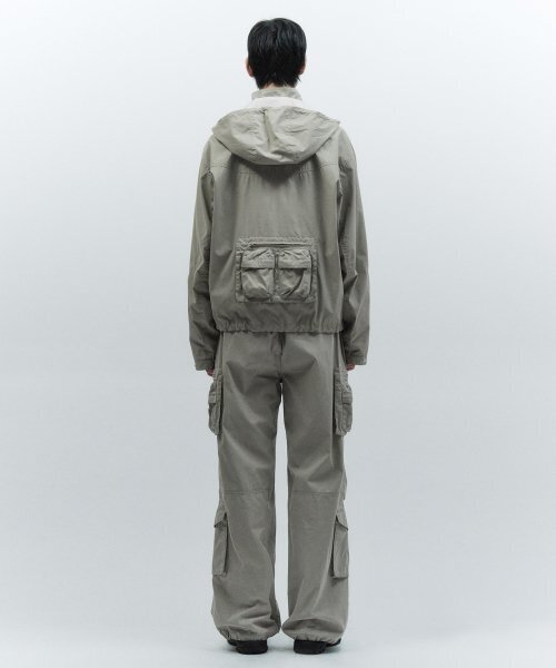 INSILENCE(インサイロンス)の「ピグメントユーティリティジャンパー GREY BEIGE(その他アウター・レディース・その他・M/S)」の4枚目の写真