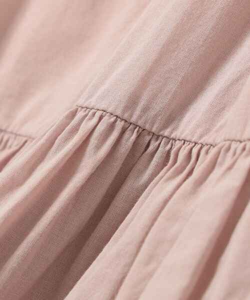 BEAMS BOY（ビームスボーイ）の「コットン ギャザー ノースリーブ（シャツ/ブラウス・レディース・オフホワイト/ネイビー/レッド系その他2・2/1）」の4枚目の写真