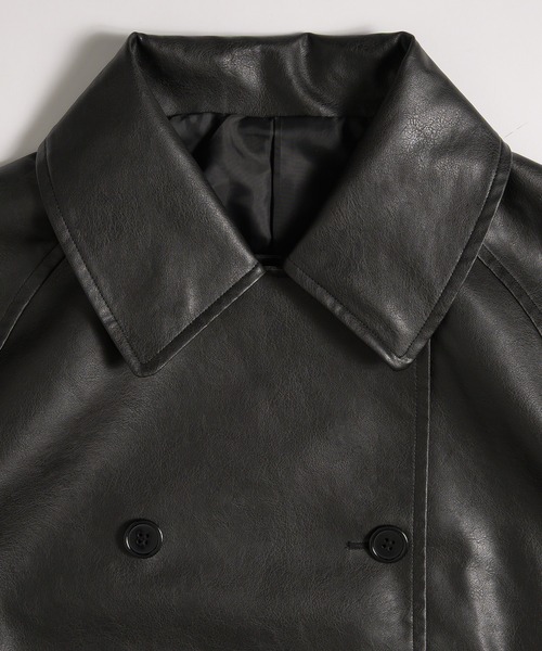 MUHET(ミュエータ)の「belted short trench jacket / ベルト付きショートトレンチジャケット(トレンチコート・レディース・ブラック/ブラウン系その他/ブラウン・SMALL/MEDIUM/LARGE)」の8枚目の写真