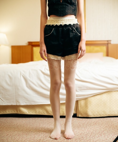 Carmelo(カーメロ)の「Layered Satin Short Pants / サテンレイヤード ショートパンツ(その他パンツ・レディース・ピンク/ブラック・FREE)」の14枚目の写真