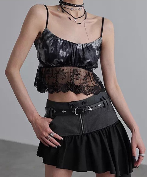 chuclla（チュクラ）の「【CHENTAITAI】レースヘム ギャザーキャミソール CTW26s010（キャミソール・レディース・ライトグレー/ブラック・M）」の2枚目の写真