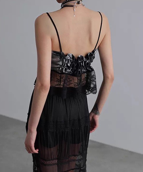 chuclla（チュクラ）の「【CHENTAITAI】レースヘム ギャザーキャミソール CTW26s010（キャミソール・レディース・ライトグレー/ブラック・M）」の9枚目の写真