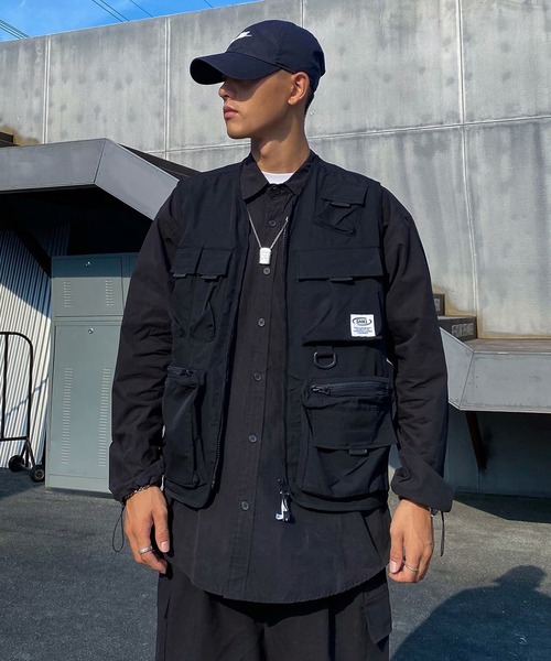 DOUBLE STEAL(ダブルスティール)の「DSマルチポケットミリタリーベスト(ベスト・メンズ・ブラック・X-LARGE/LARGE/MEDIUM)」の2枚目の写真