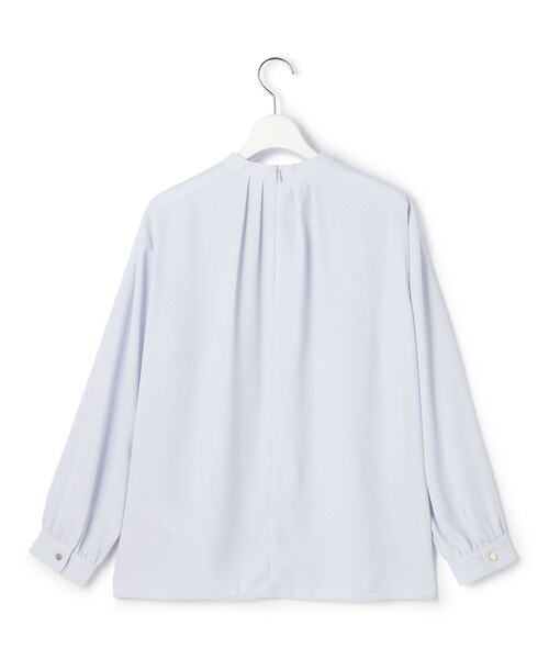 23区（ニジュウサンク）の「バックサテンアムンゼン フロントタックブラウス（シャツ/ブラウス・レディース・ホワイト系/ベージュ系/スカイブルー系・38/40）」の13枚目の写真