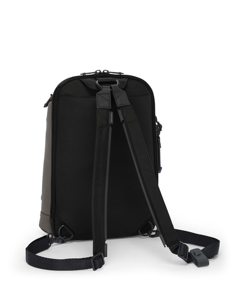 TUMI（トゥミ）の「ALPHA BRAVO 「ナイト」スリング（ボディバッグ/ウエストポーチ・メンズ・ブラック系その他・FREE）」の3枚目の写真