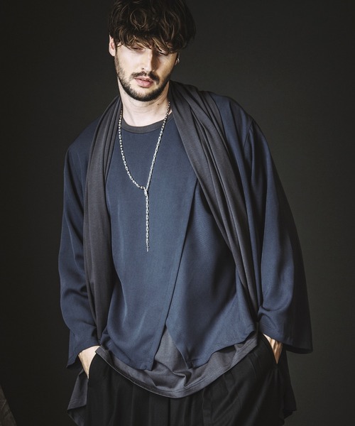 NO ID.(ノーアイディ)の「【NO ID.】Back Slit Multi Way Drape Gown / バック スリット マルチ WAY ドレープ ガウン(カーディガン/ボレロ・メンズ・ブラック/グレー/その他23・ONE SIZE)」の4枚目の写真