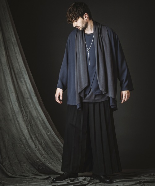 NO ID.(ノーアイディ)の「【NO ID.】Back Slit Multi Way Drape Gown / バック スリット マルチ WAY ドレープ ガウン(カーディガン/ボレロ・メンズ・ブラック/グレー/その他23・ONE SIZE)」の20枚目の写真
