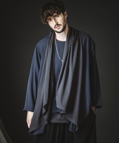 NO ID.(ノーアイディ)の「【NO ID.】Back Slit Multi Way Drape Gown / バック スリット マルチ WAY ドレープ ガウン(カーディガン/ボレロ・メンズ・ブラック/グレー/その他23・ONE SIZE)」の22枚目の写真