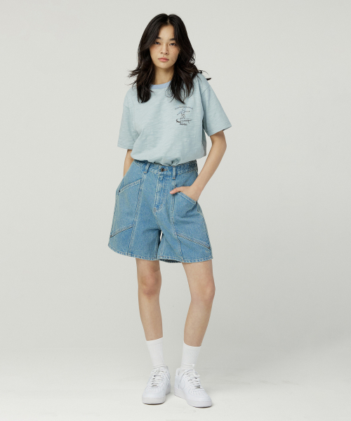 MAGOODGAN（メックウッドガン）の「フラワー7958パティグ変形ライトインディゴバミューダショーツパンツ（その他パンツ・レディース・その他・25/26/28/30）」の4枚目の写真